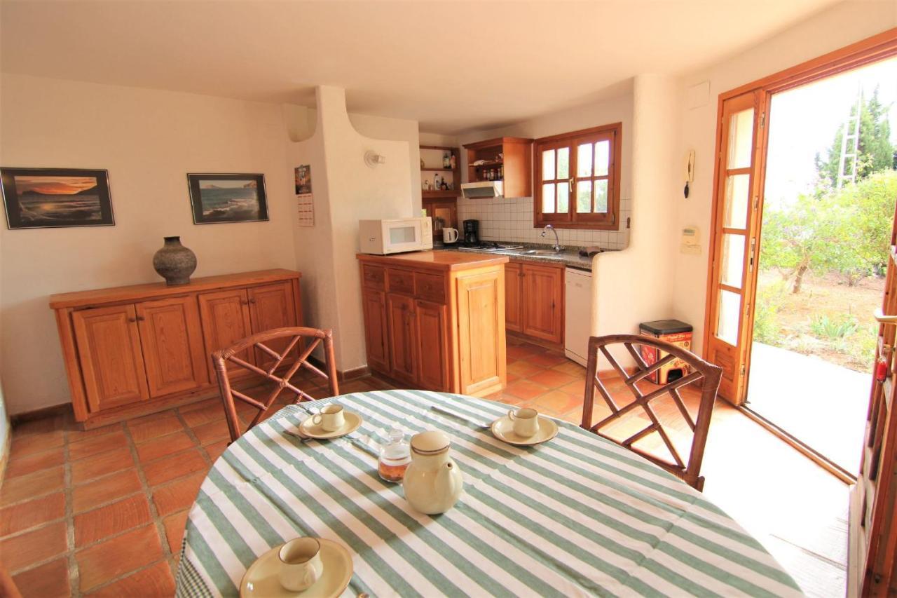 Amuchosol Villa Калпе Екстериор снимка